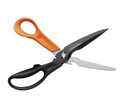 Ножницы универсальные FISKARS Cuts+More черный/оранжевый (1000809)