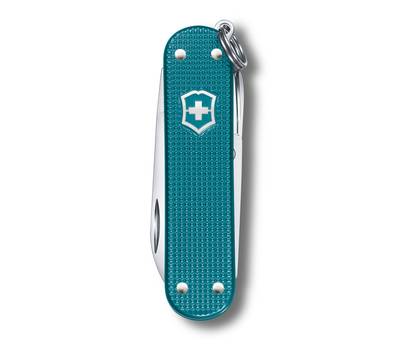 Нож перочинный VICTORINOX Wild Jungle (0.6221.242G) 58мм 7функц. карт.коробка.